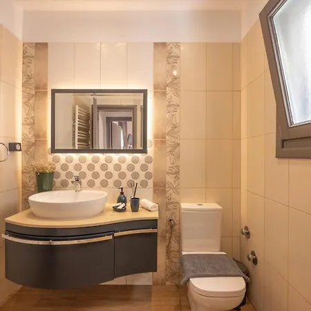 דירה Little Yard & #8 *