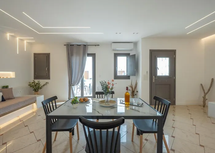 Apartment Little Yard & #8 *